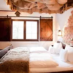 Naturresort Tannenhof Gmbh فندق Grossmaischeid