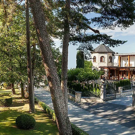 Hotel Naturresort Tannenhof Gmbh 3*