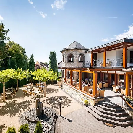 Naturresort Tannenhof Gmbh Hotel Grossmaischeid