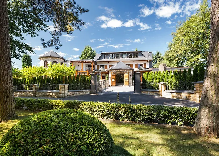 Naturresort Tannenhof Grossmaischeid